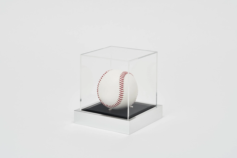 T25 Ball Frame Small Size Display Case for Sports Memorabilia - Aluna-frame