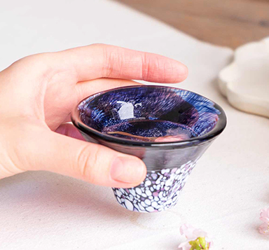 Toyo-Sasaki Glass Japanese Sake Small Glass Sakura-Fuji Fujisan Handma