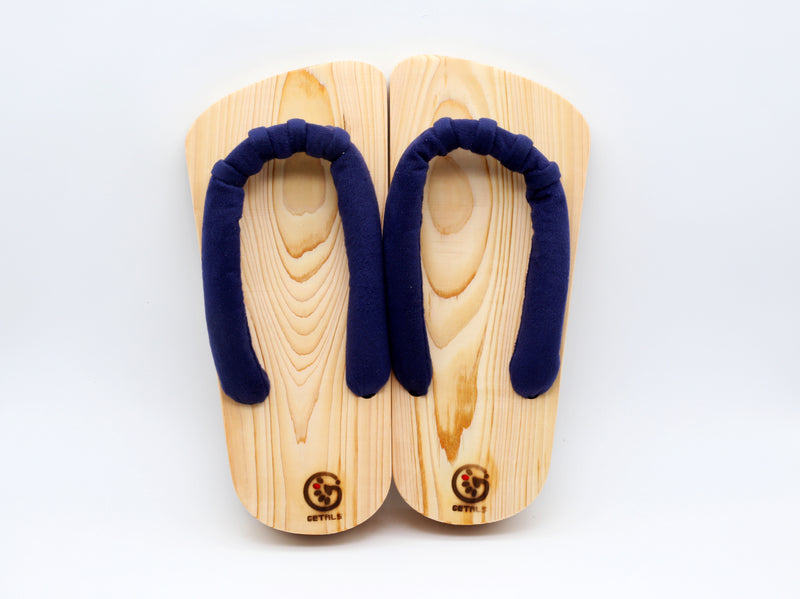 GETALS LINEAR Five-Toe Wooden Sandals, Tono Hinoki Wood - Saganoya