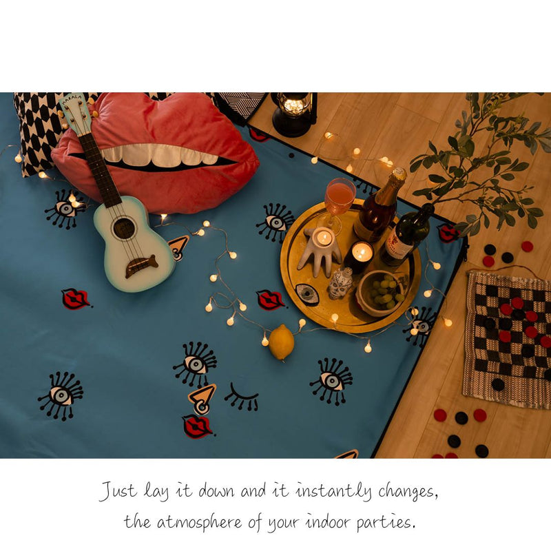 Mood Rug Solo-Camp “Me and Ramen” Cozy Outdoor Mat - Spoon&Sugar