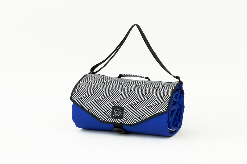 Mood Rug Eggs “Gravity and Eggs” Playful Artistic Mat - Spoon&Sugar