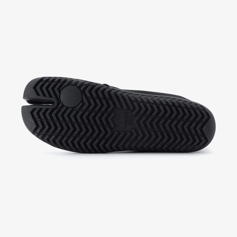 MARUGO Sports Jog II Mid-Cut Tabi Sneakers with Cushion – The Japan Pride